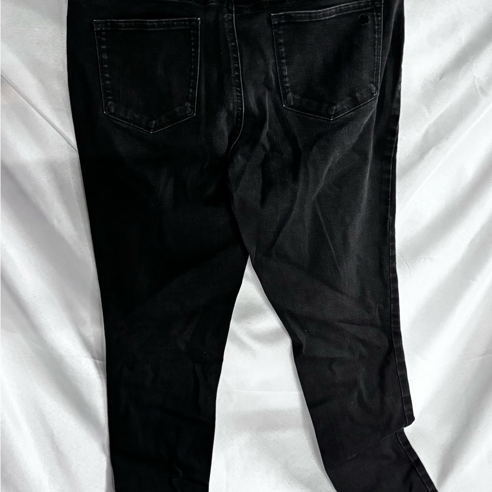 Jessica Simpson Women's Dark Black Skinny Jeans - Picture 4 of 5